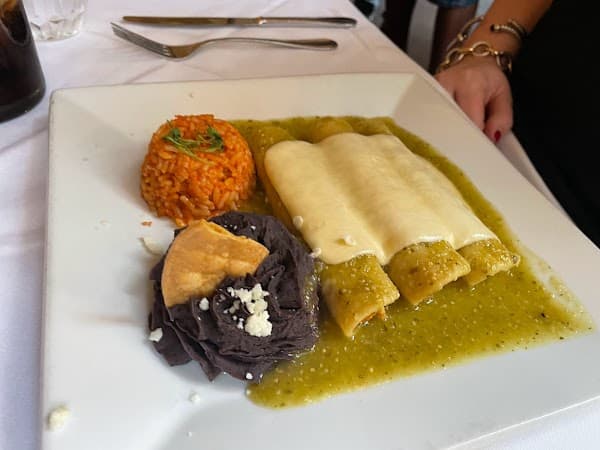 Restaurant photo number 1