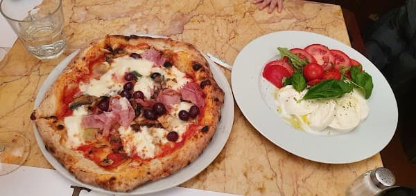 Restaurant photo number 1