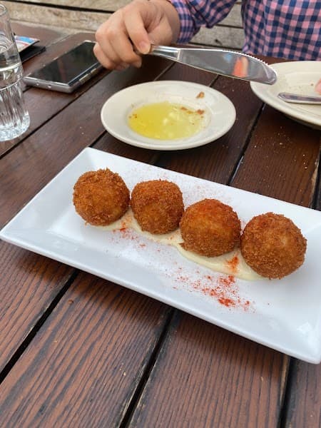 Restaurant photo number 1