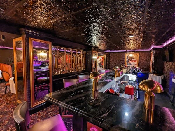 Restaurant photo number 1